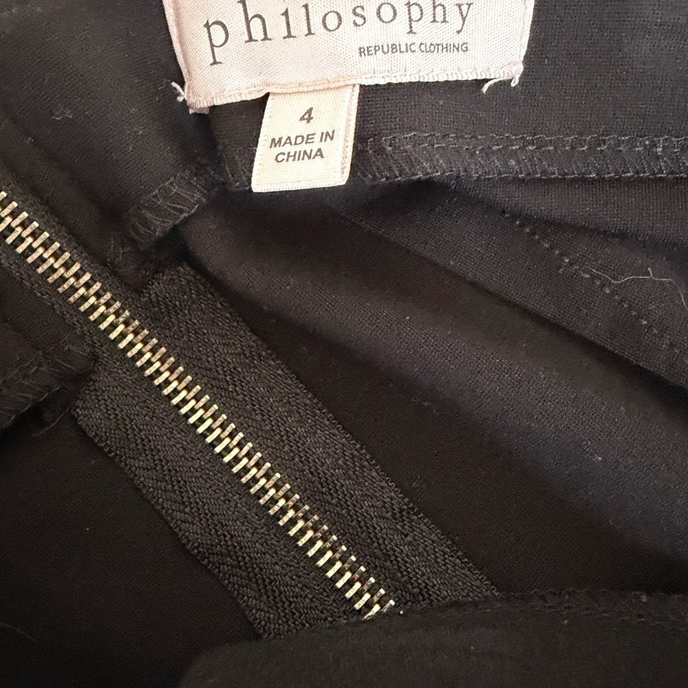 Philosophy Elegant Black Pencil Skirt - Picture 3 of 3